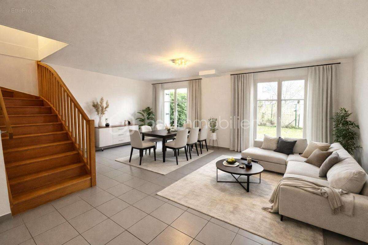 Maison à CHILLY-MAZARIN