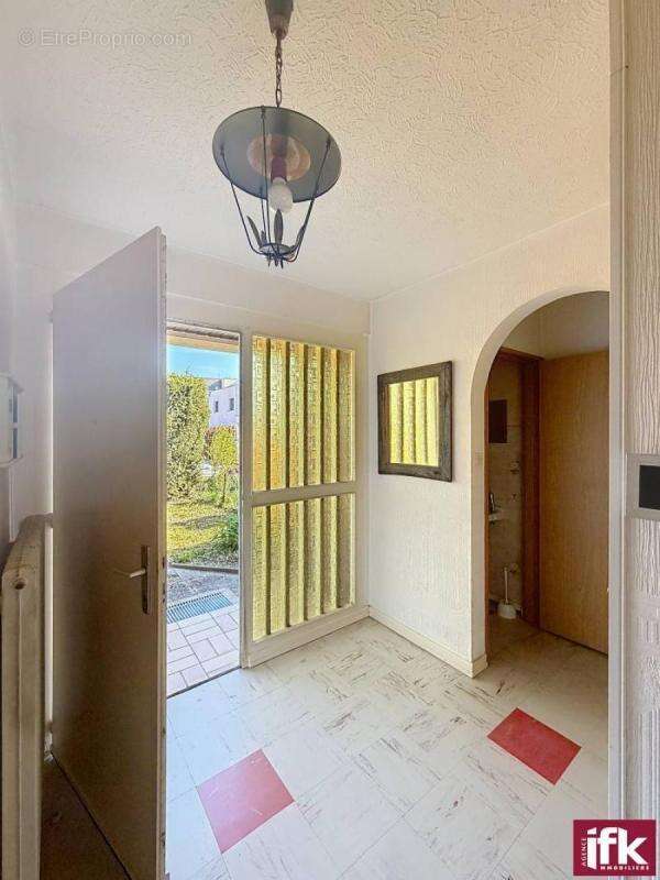 Wintzenheim - Maison accolée de 110m² - photo 13