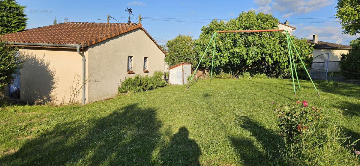 Maison à PECHBONNIEU