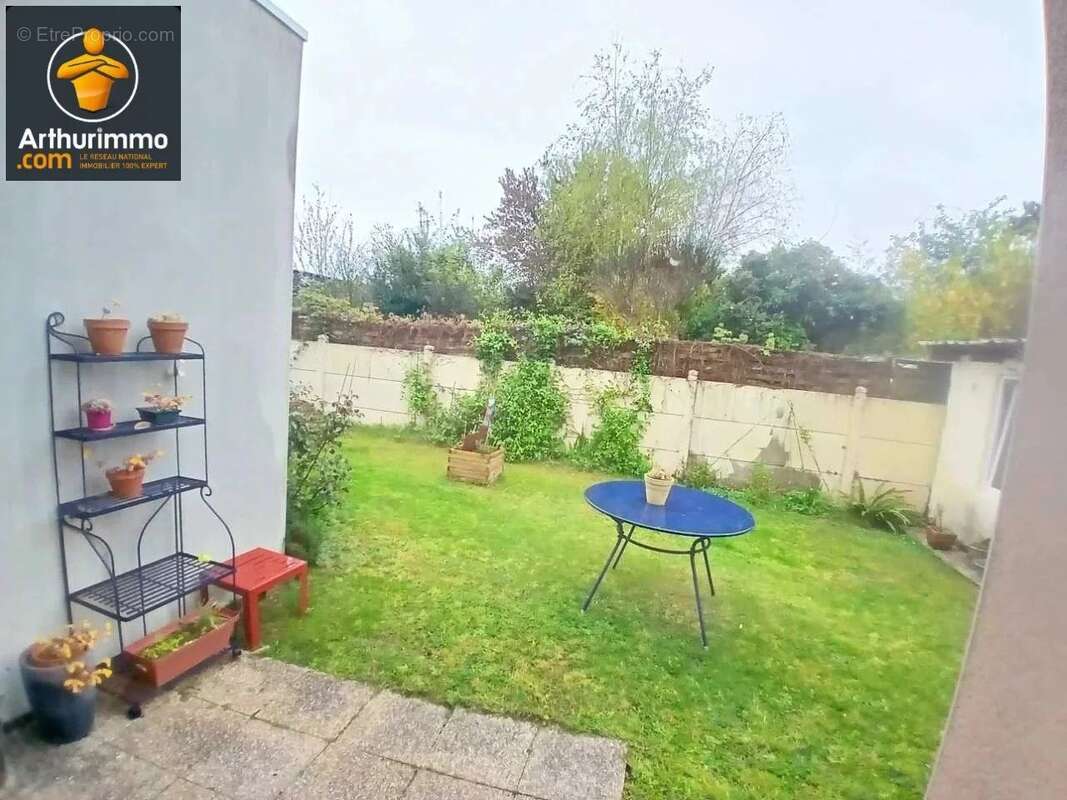 Maison à SAINT-SEBASTIEN-SUR-LOIRE