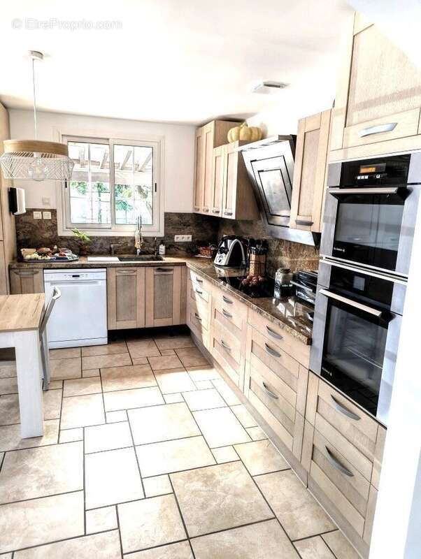 Maison 6 pièces 134 m² à vendre à Pia (66380) - photo 2