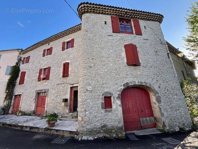 Maison à VALVIGNERES