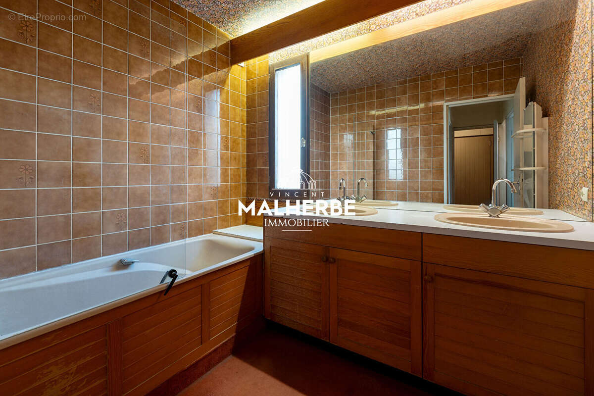 Appartement à JARVILLE-LA-MALGRANGE