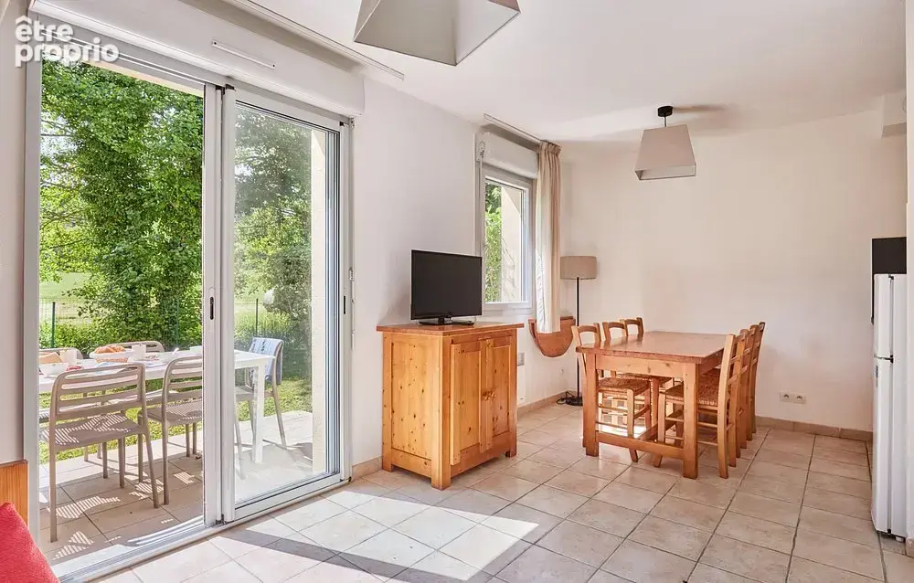 INVESTISSEMENT LOCATIF  MONTIGNAC  Résidence de tourisme Le Hameau du Moulin  7.49 % de rentabilité - photo 5