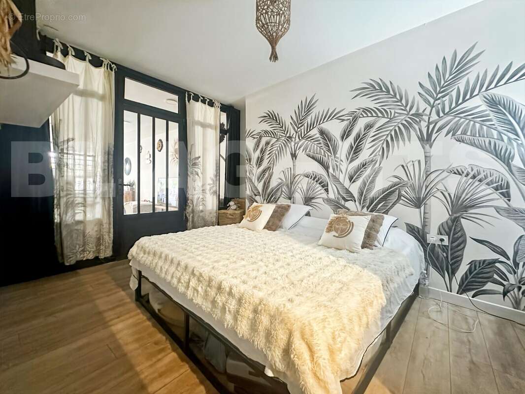 Photo 38 - Commerce à REIMS