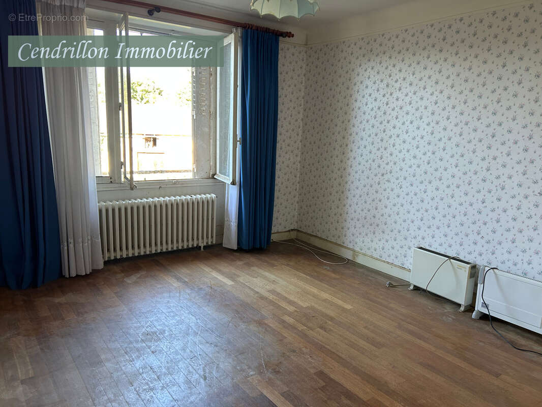 Maison à SAINT-DIZIER-LEYRENNE