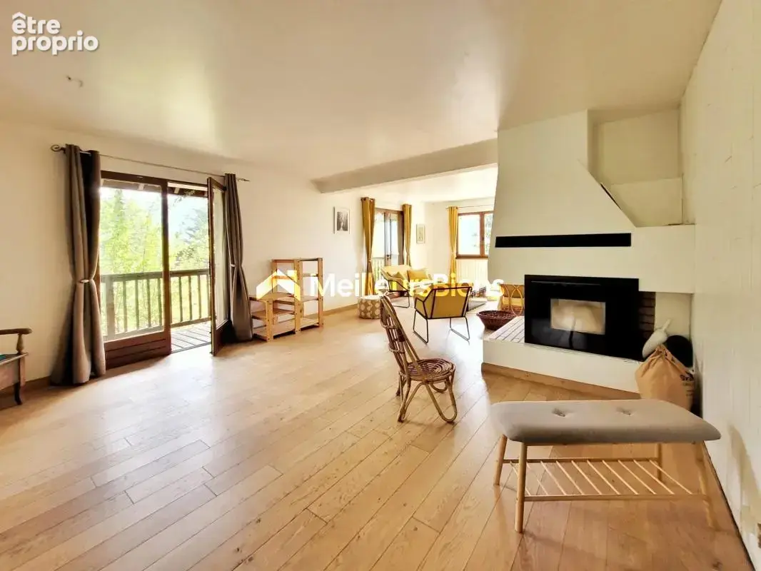 Maison familiale 7 pièces avec dépendances et grand terrain aux Orres - photo 2