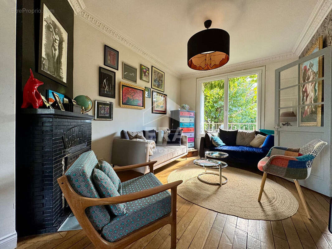 Maison à COMBS-LA-VILLE