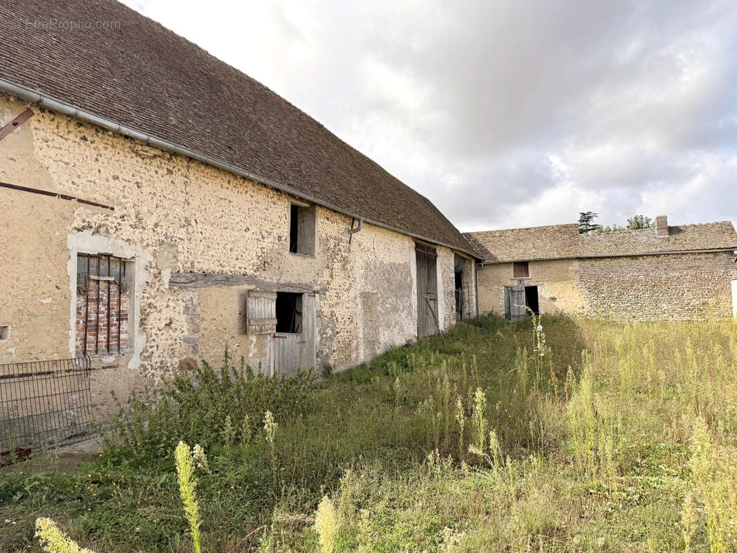 Maison à SAINT-LUBIN-DE-LA-HAYE