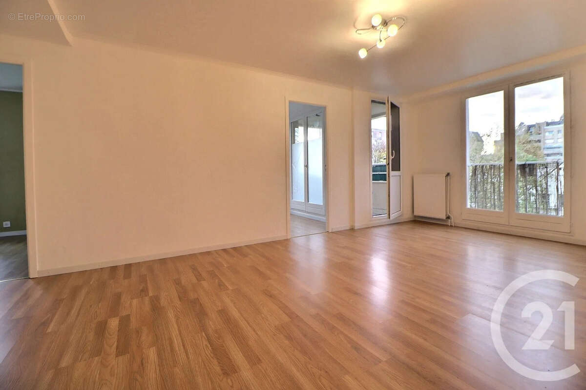 Appartement à AULNAY-SOUS-BOIS
