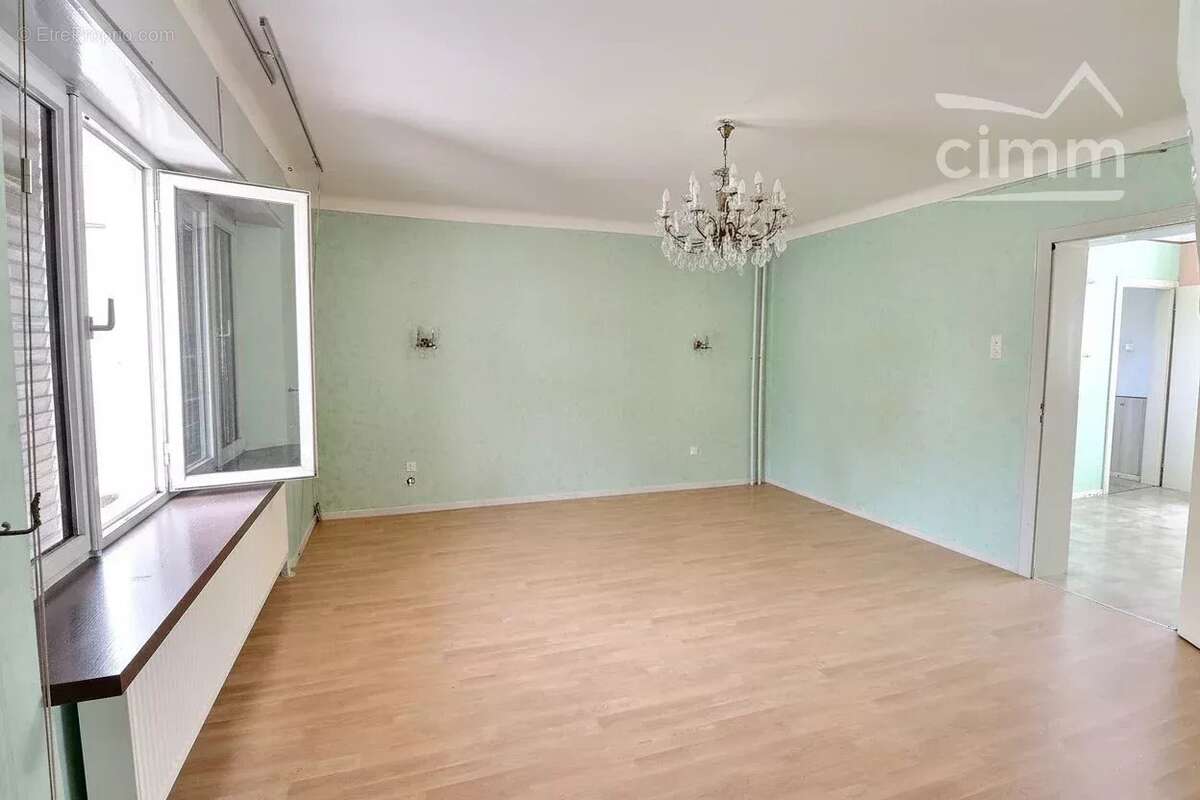 Maison familiale de 147 m² à rénover à ROSBRUCK - photo 5