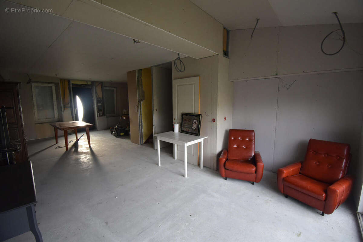 DSC_0012 - Maison à GOND-PONTOUVRE