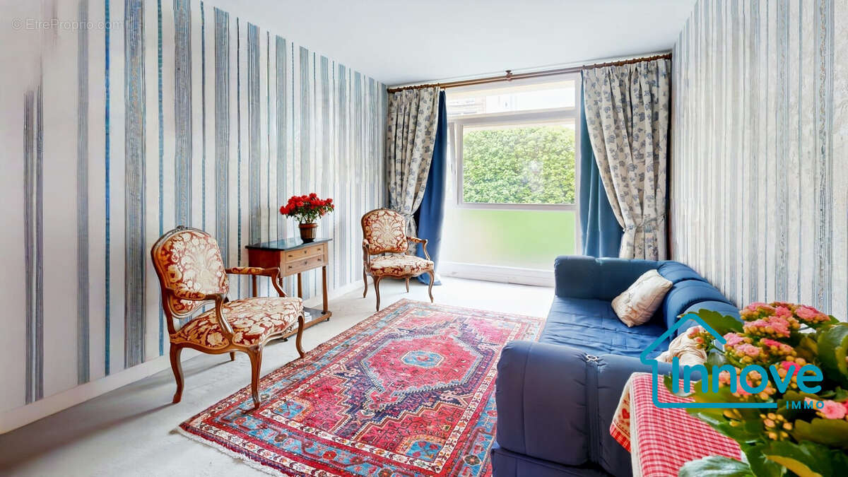 Appartement à VERSAILLES