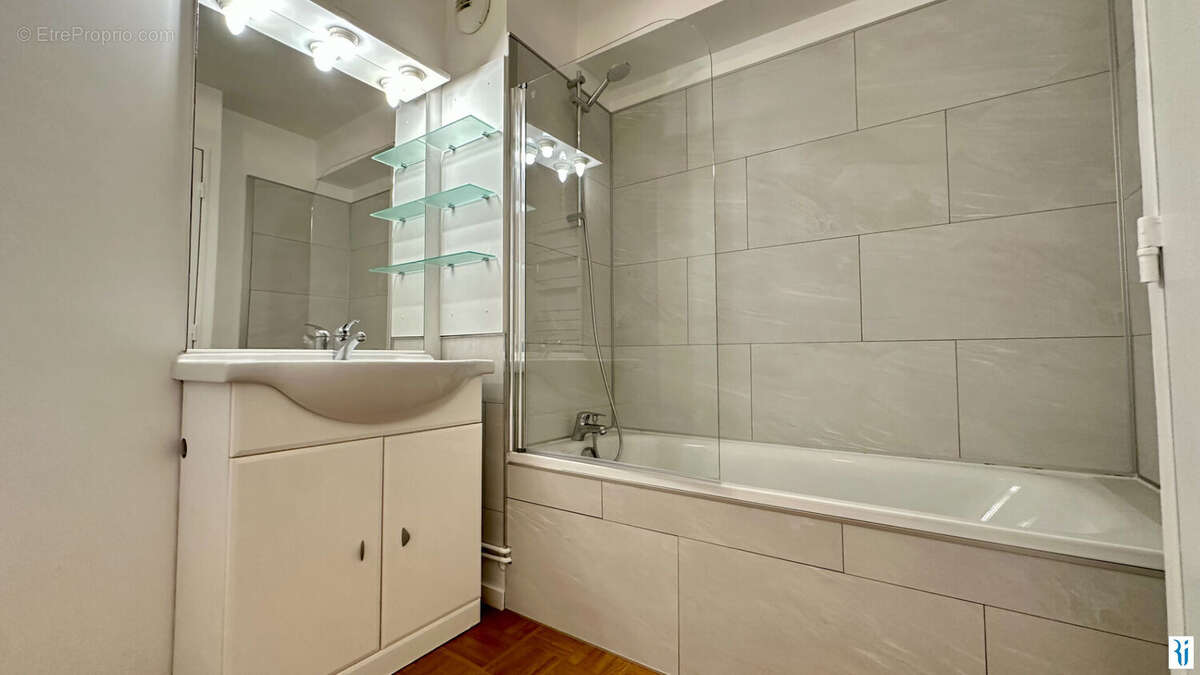 Appartement à LE PETIT-QUEVILLY