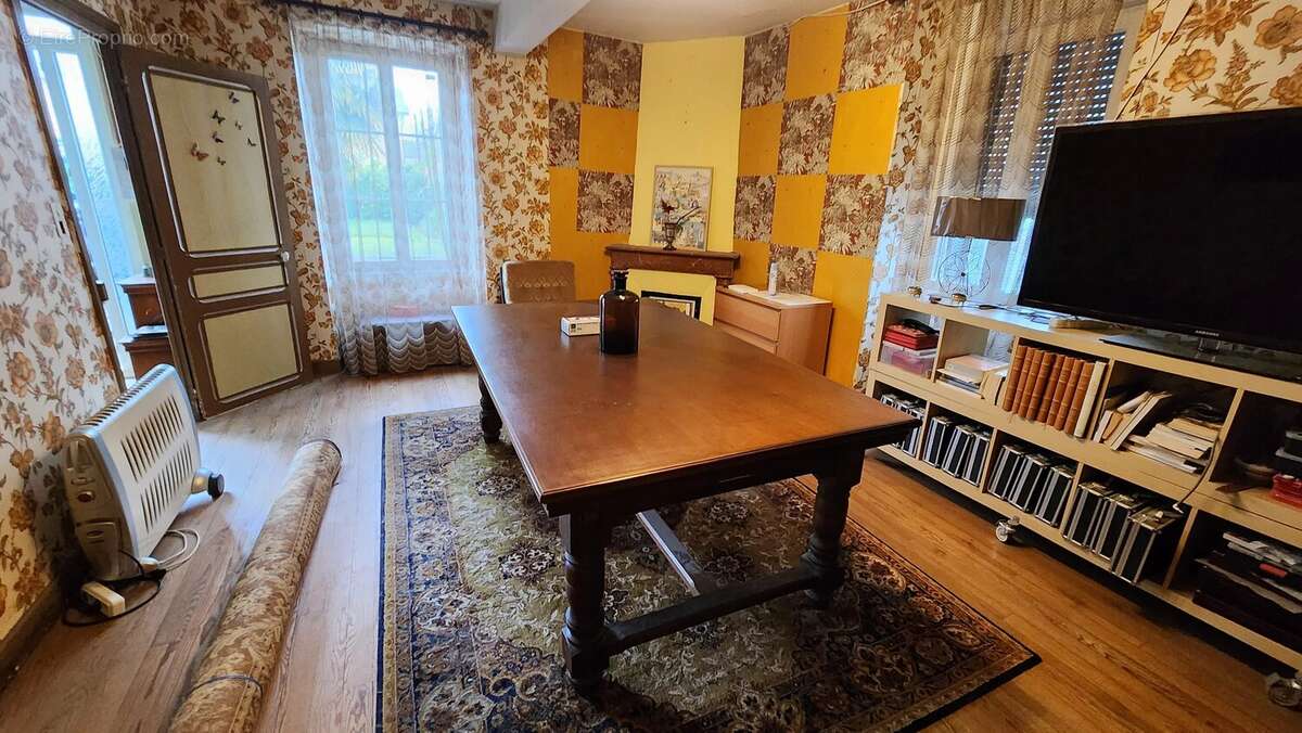 Maison à BENEJACQ