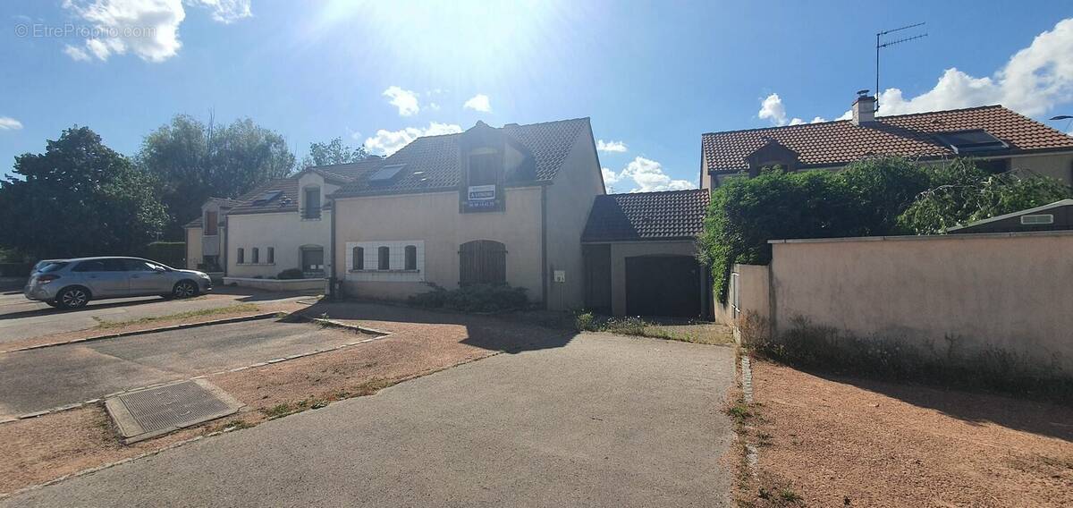 Maison à DIJON