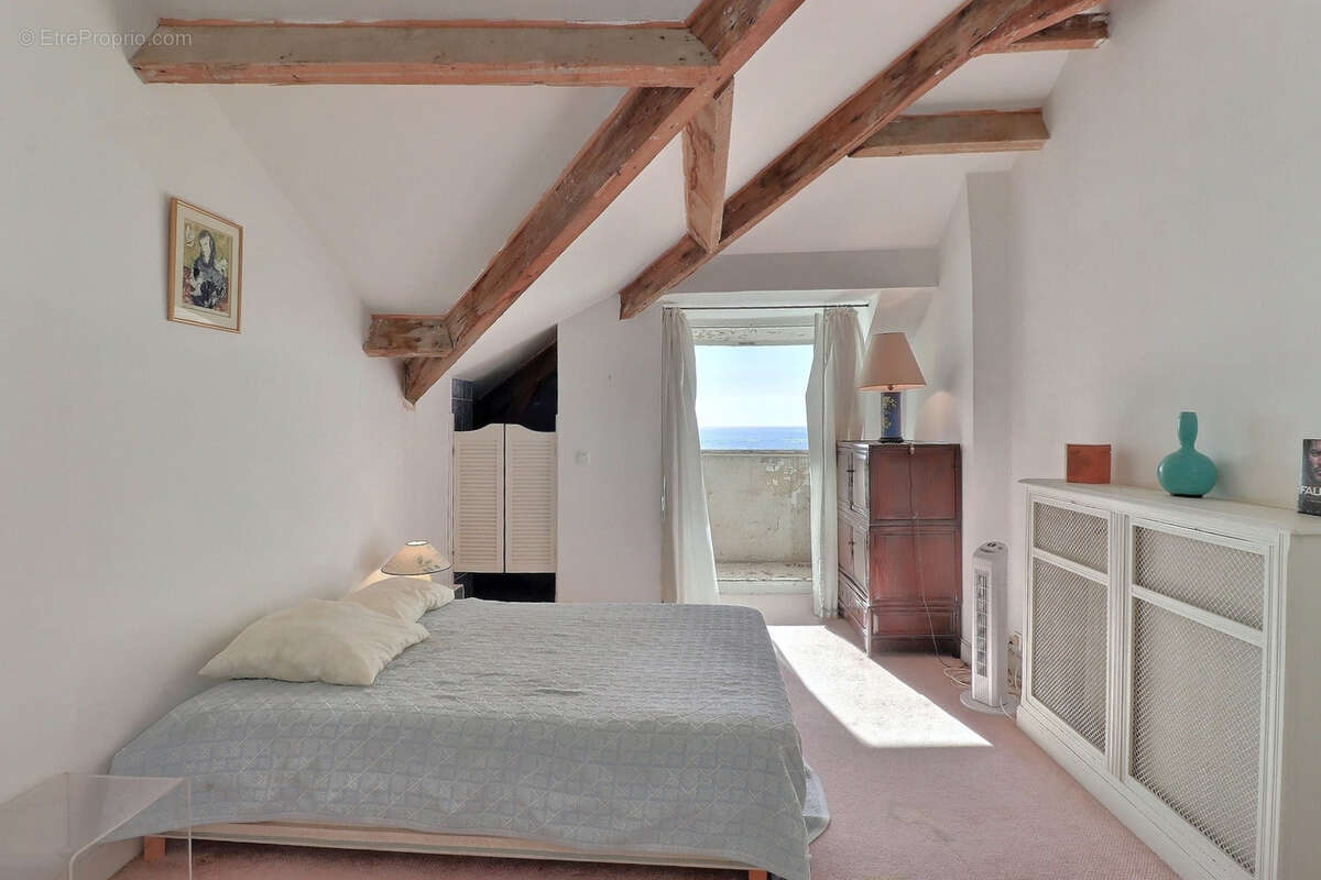 Maison à CAP-D'AIL