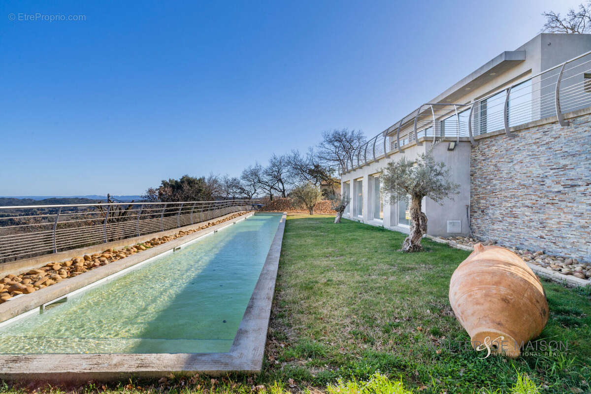 Maison à ROCHEFORT-DU-GARD