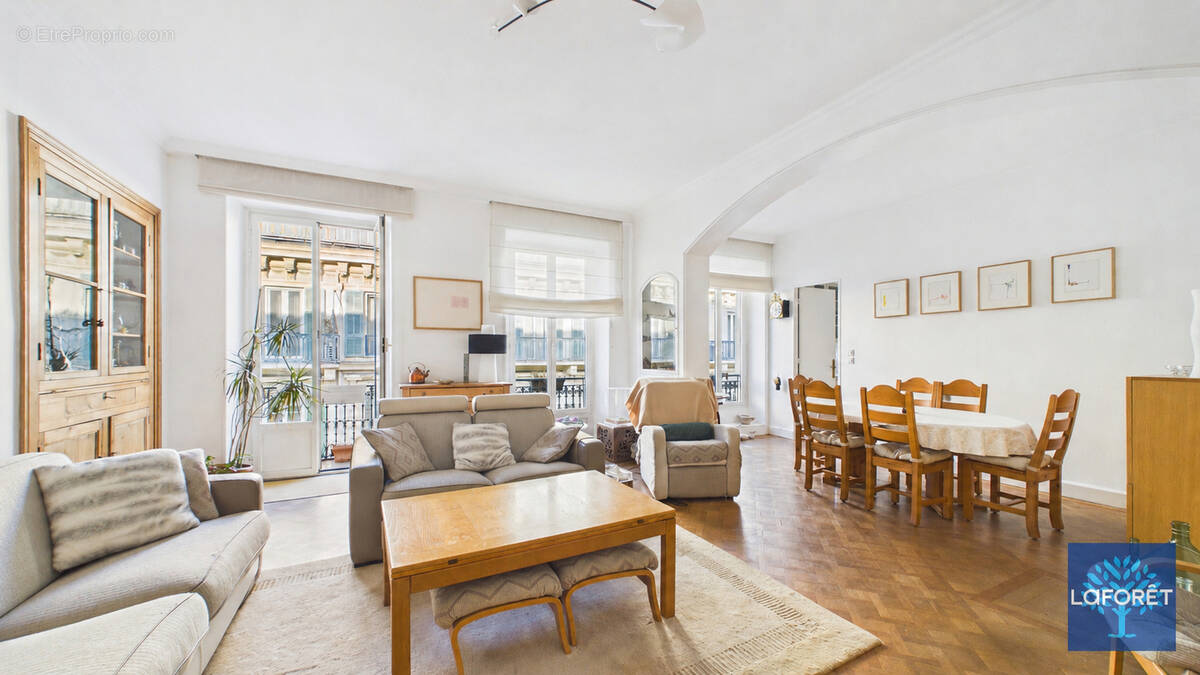 Appartement à NICE