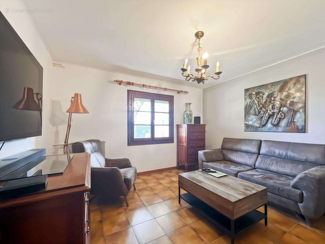 Maison à FREJUS