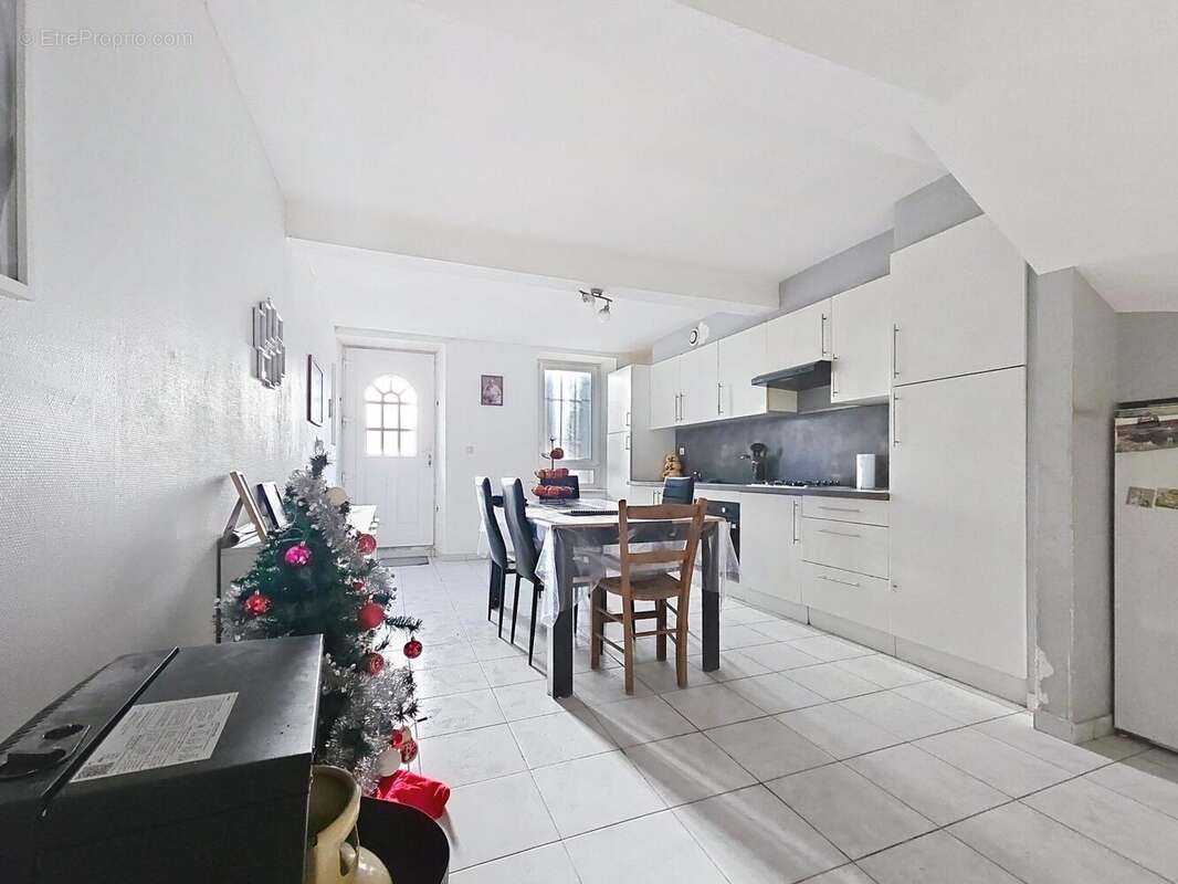 Photo 3 - Maison à VILLASAVARY