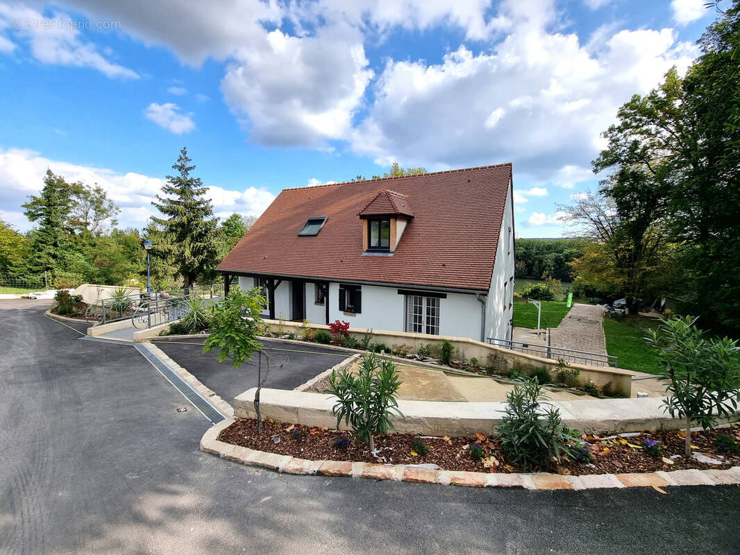 Maison à BOISSETTES