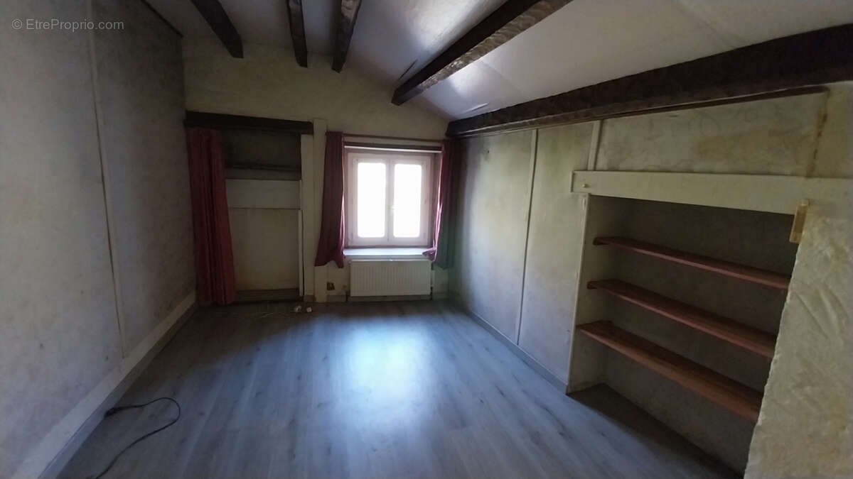 Maison à RAZAC-SUR-L'ISLE