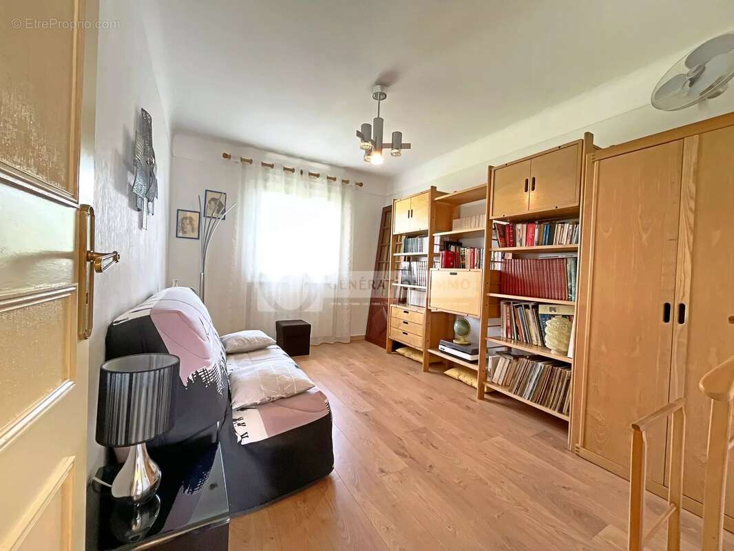 Maison à vendre sur Raphèle - photo 8