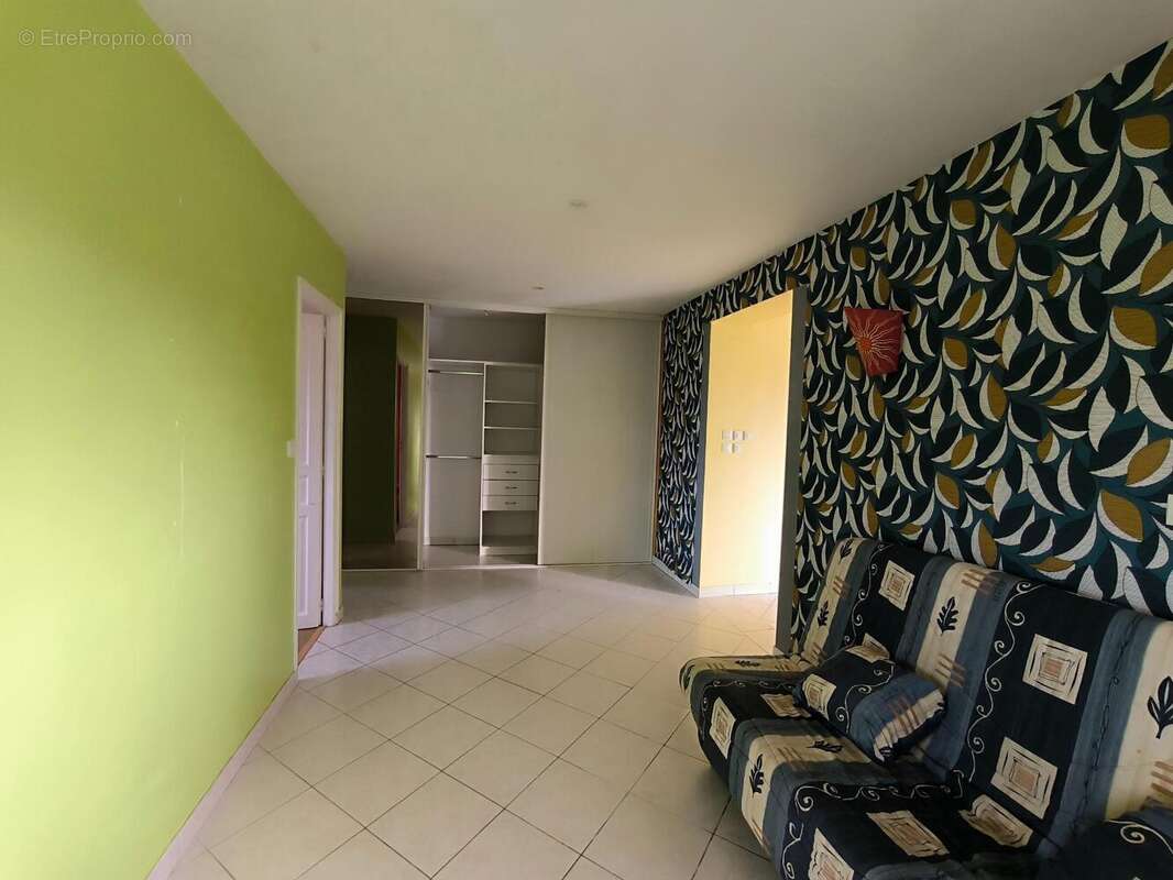Maison 74 m² à Kermaria-Sulard  - photo 4