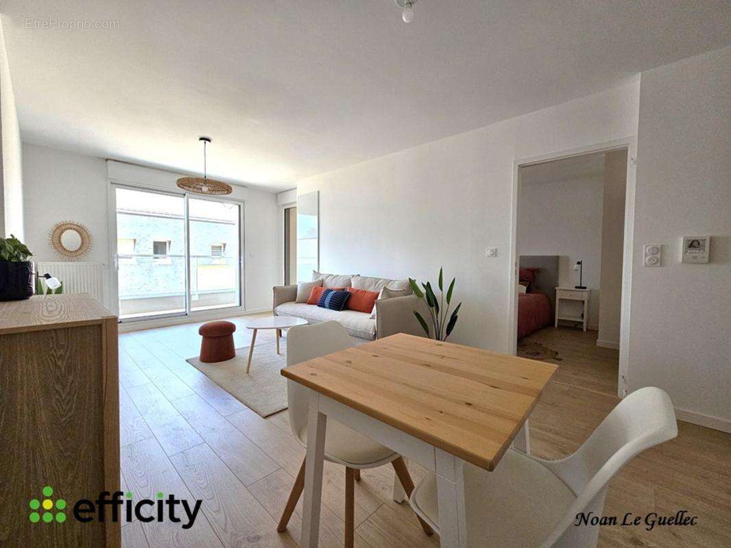 Appartement à LA CHAPELLE-DES-FOUGERETZ