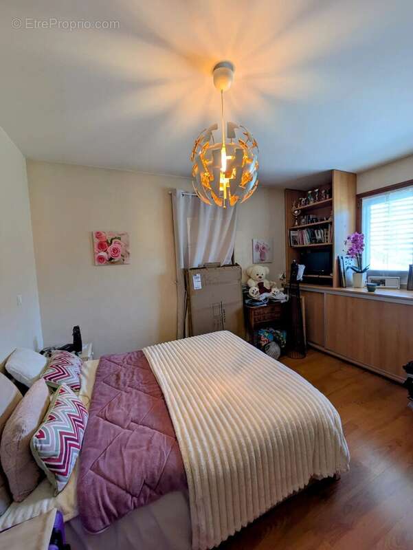 Maison à GILLY-SUR-ISERE