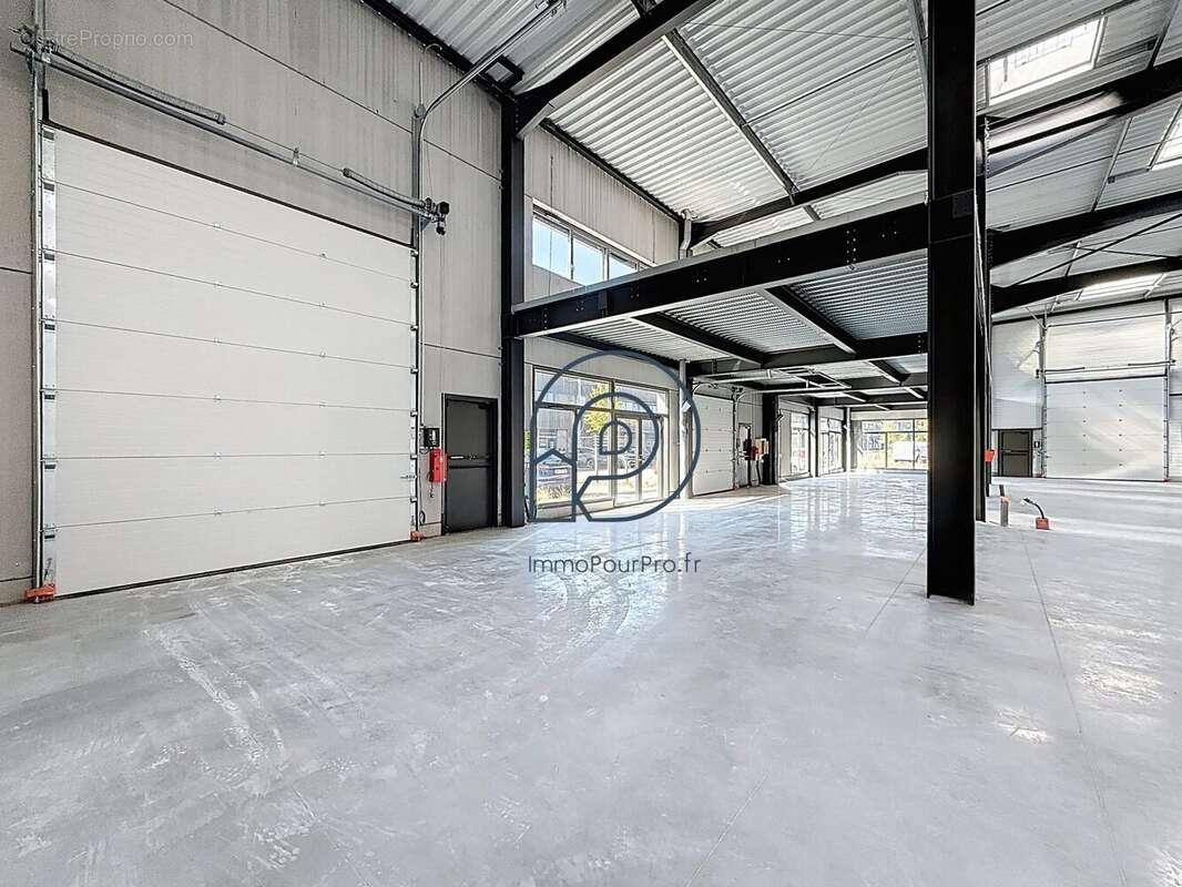 Commerce à LA CHAPELLE-D&#039;ARMENTIERES