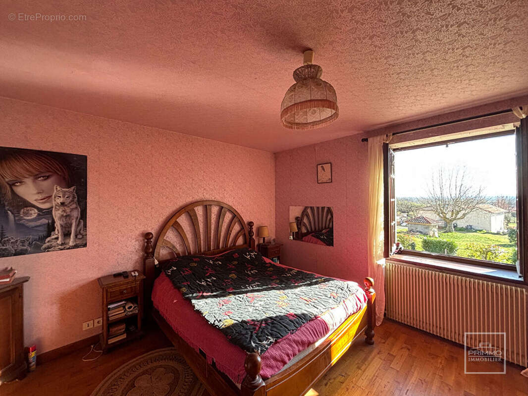 Maison à CORCELLES-EN-BEAUJOLAIS