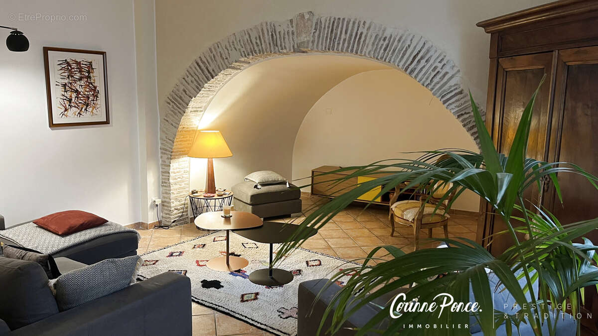 Appartement à NIMES