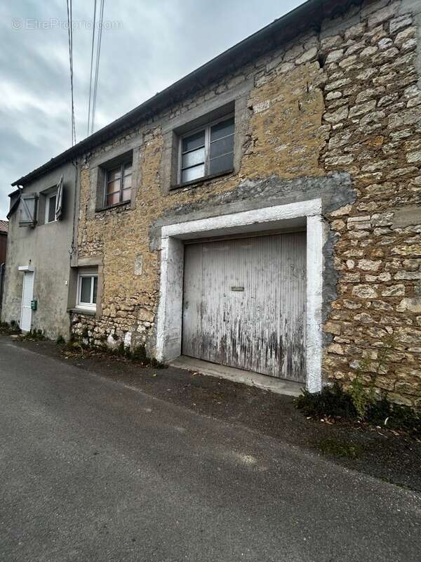 Maison à L'ISLE-D'ESPAGNAC