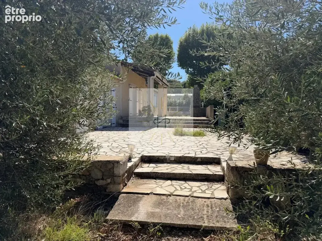 Maison 120 m² à La Coucourde  - photo 3