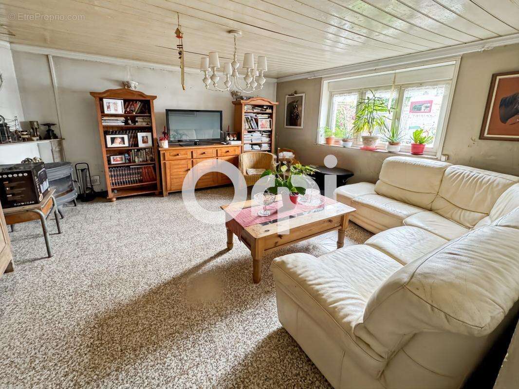 Maison à LEULINGHEN-BERNES