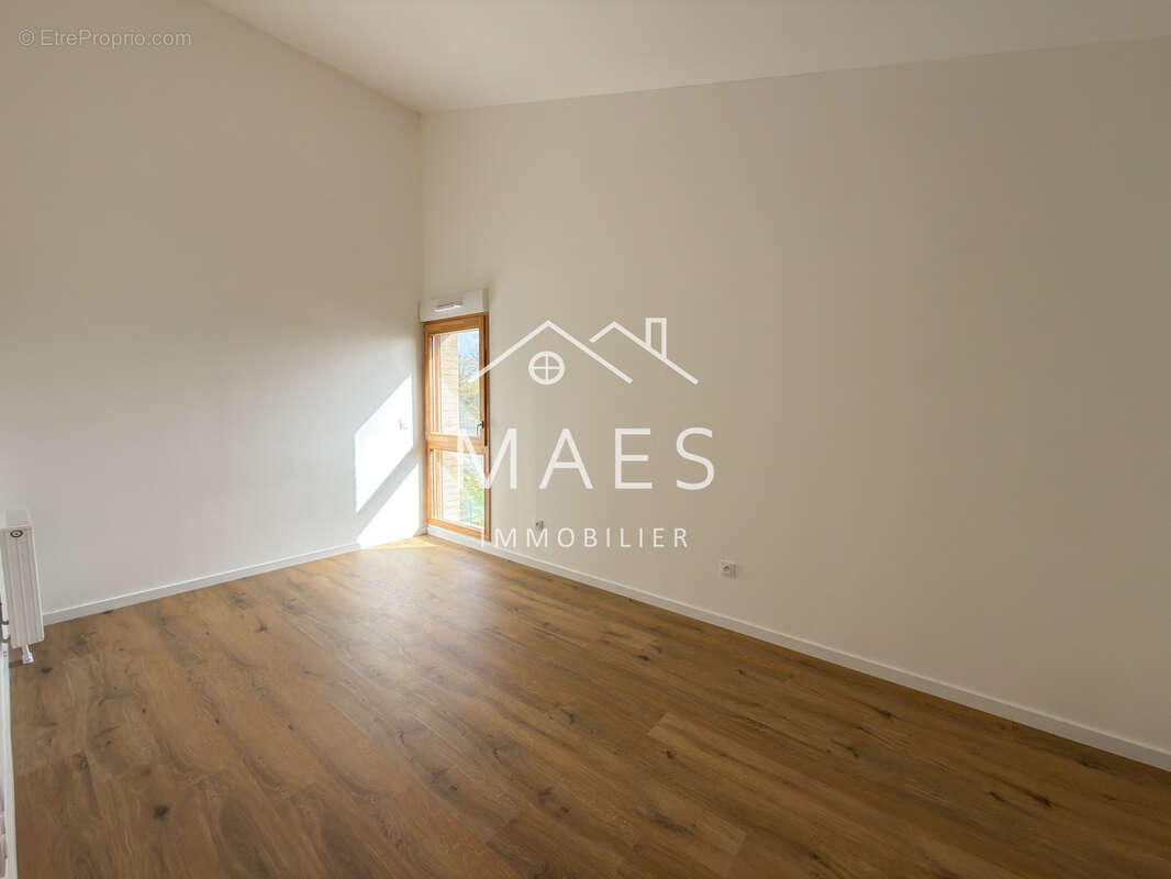 Appartement à QUESNOY-SUR-DEULE