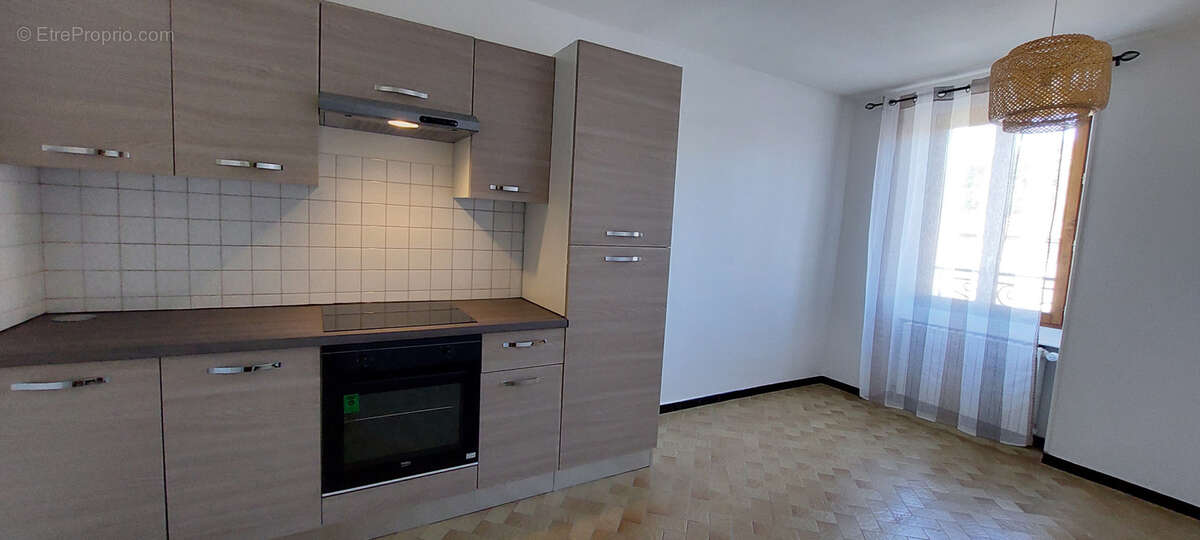 Appartement à DESAIGNES