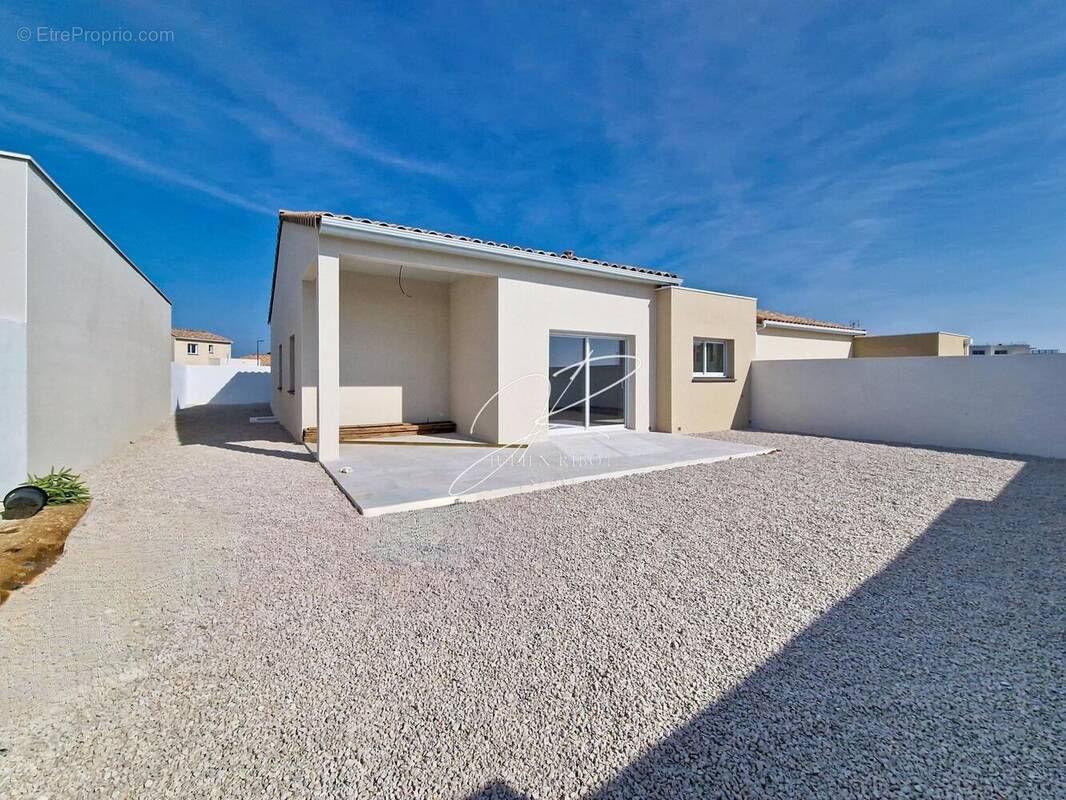 Photo 1 - Maison à SAUVIAN