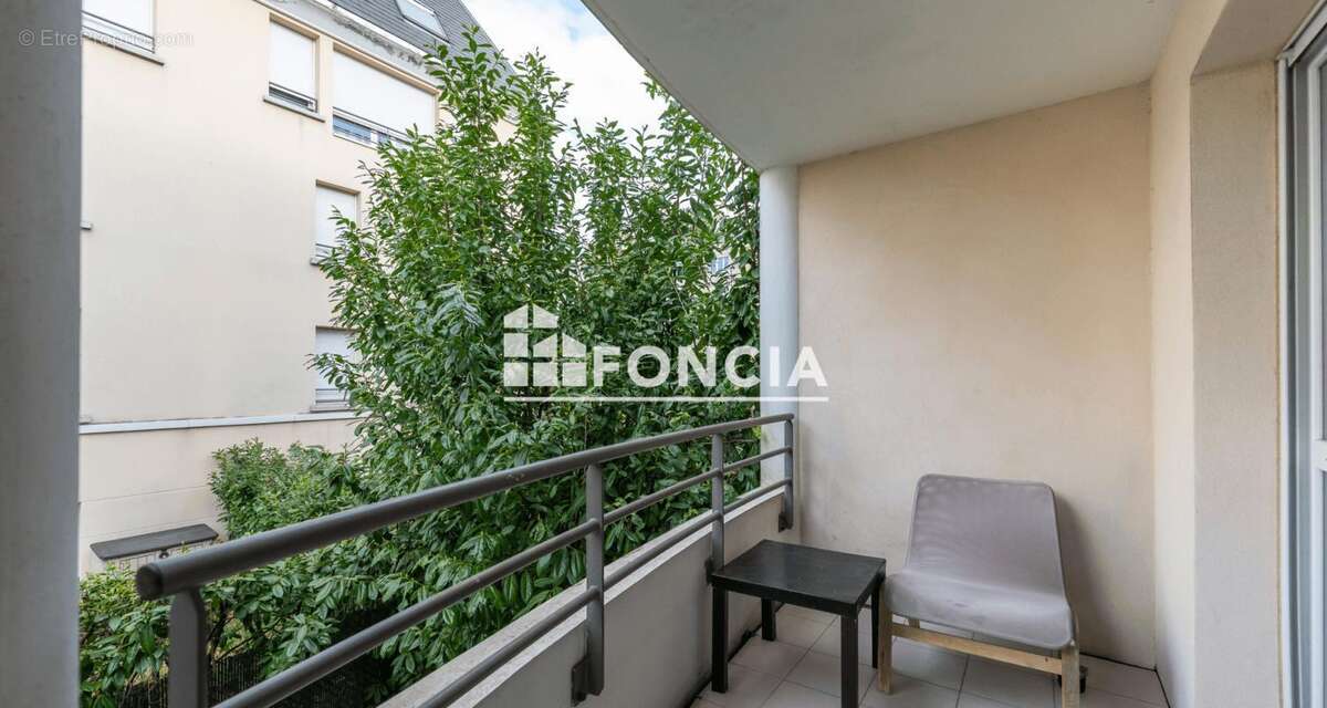 Appartement à LE PLESSIS-TREVISE