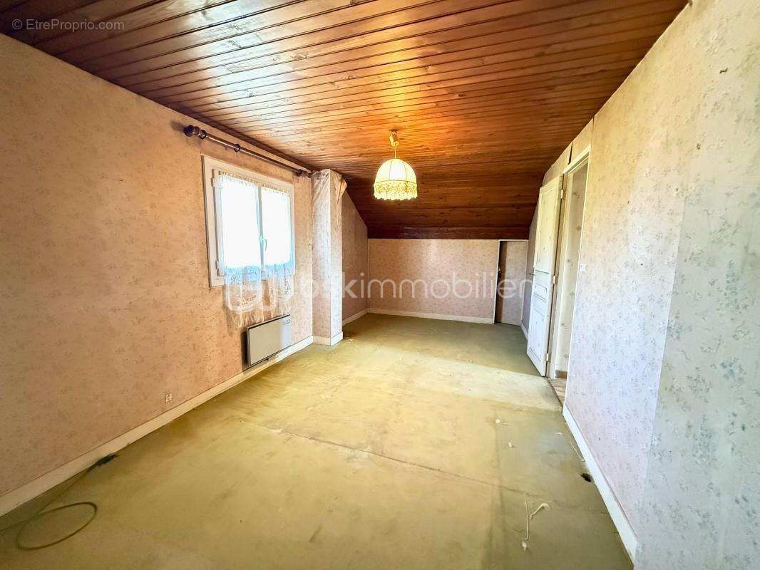 Maison à VILLIERS-SUR-MORIN