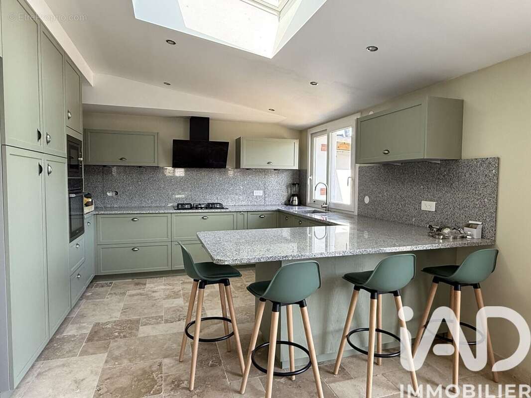 Photo 7 - Maison à CRECY-LA-CHAPELLE