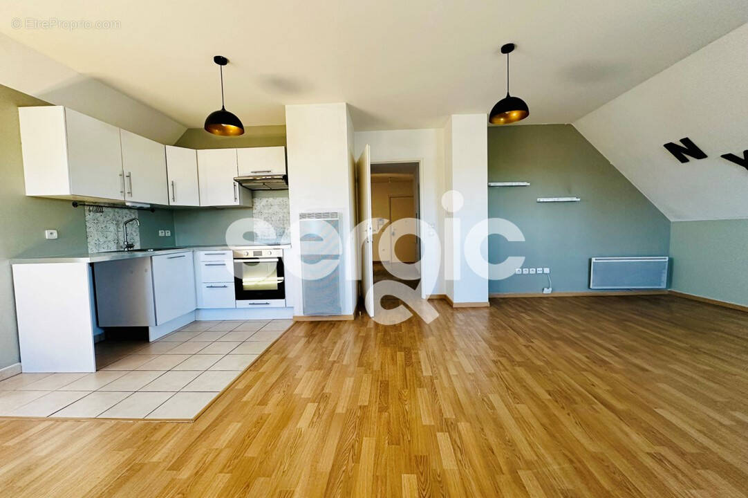 Appartement à MAGNY-LE-HONGRE