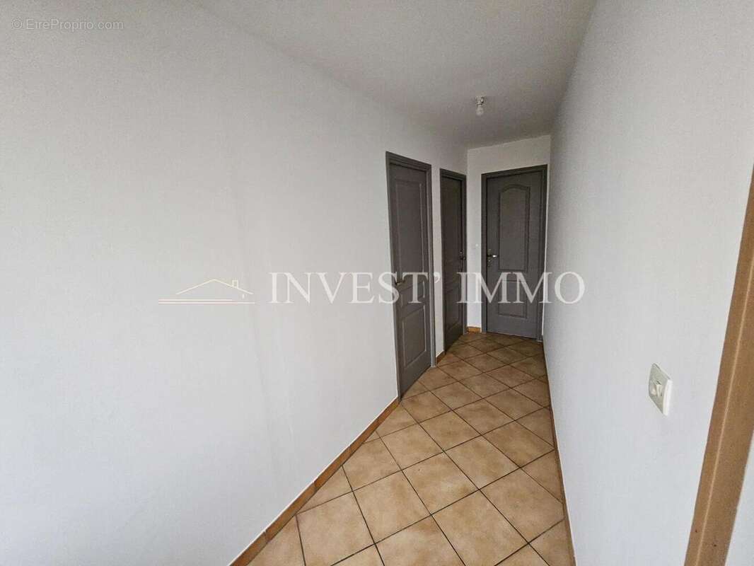 tempImageQG4N9K - Appartement à PONT-SAINTE-MAXENCE