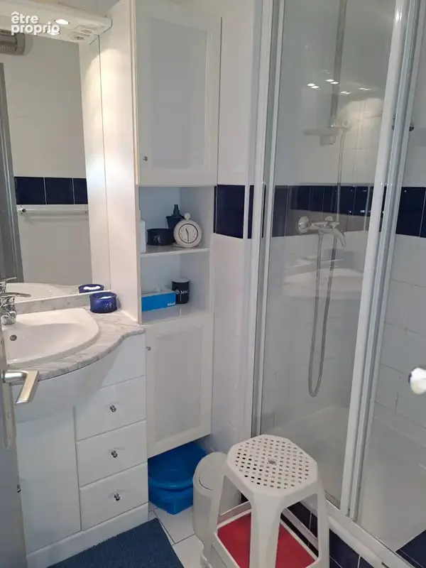 Appartement avec coin nuit residence avec piscine et parking - photo 16