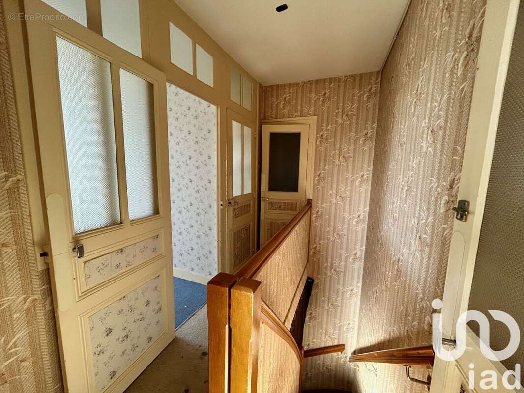 Photo 8 - Maison à RESTIGNE