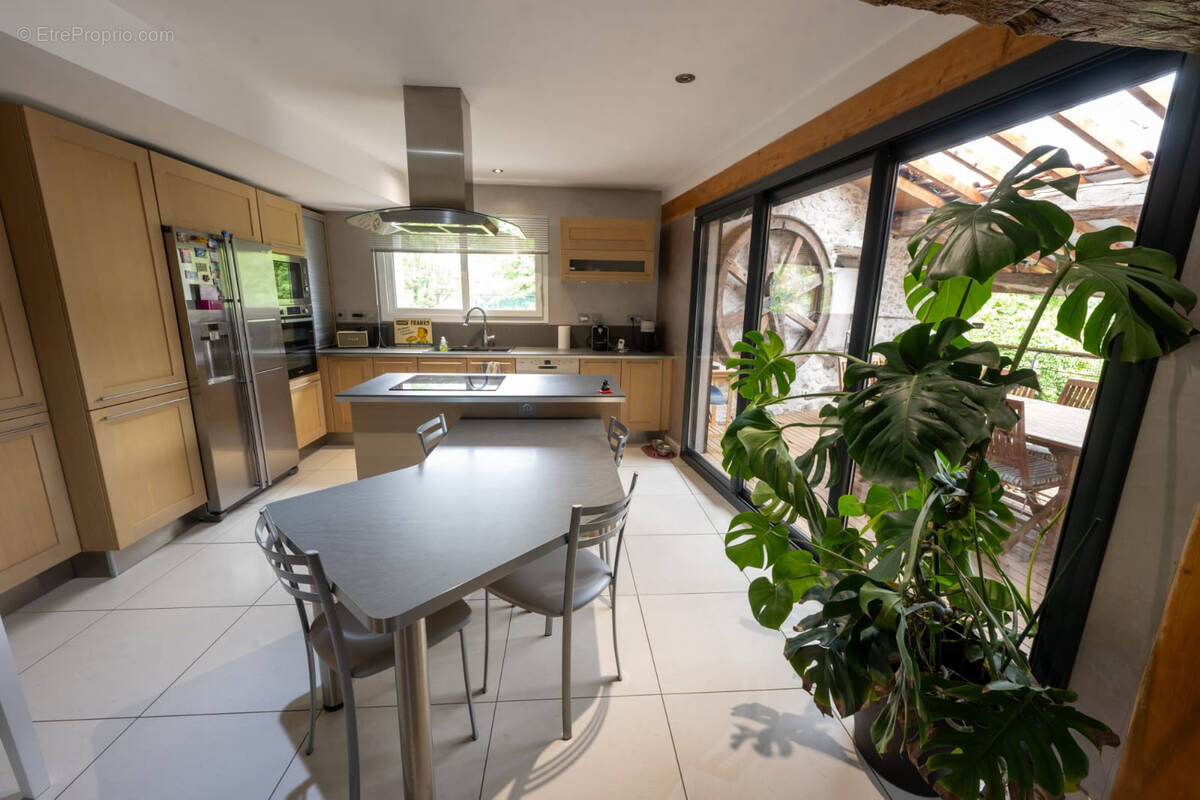 Maison à AMBERIEU-EN-BUGEY