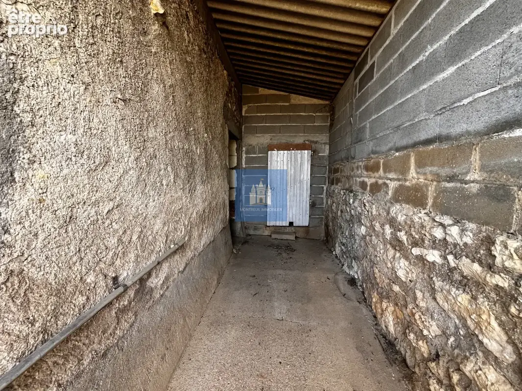 MONTREUIL-BELLAY Maison de village - 2/3 chambres  + 2 terrains - photo 13