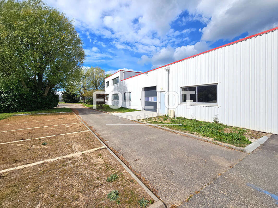 Commerce à DOUVRES-LA-DELIVRANDE